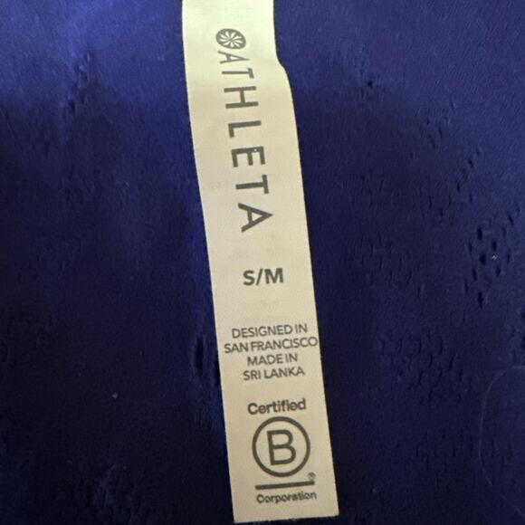 Athleta Ujjayi Blue Sleeveless Mesh Activewear Yoga Pullover Crop Tank Top S/M - Picture 3 of 4